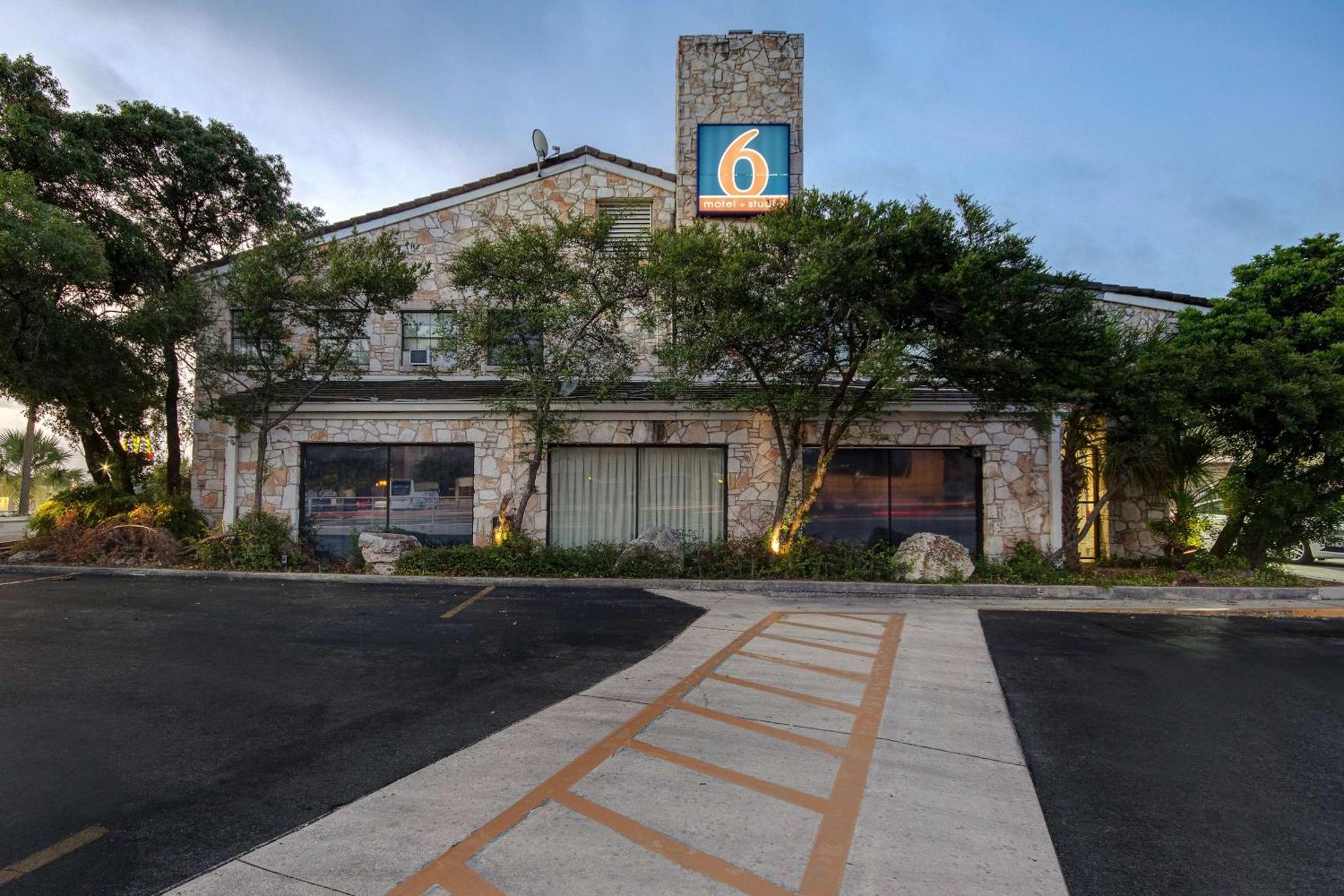Studio 6 San Antonio Tx Northwest Medical Center Ngoại thất bức ảnh